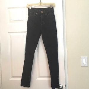 BDG Twig High Rise Jeans